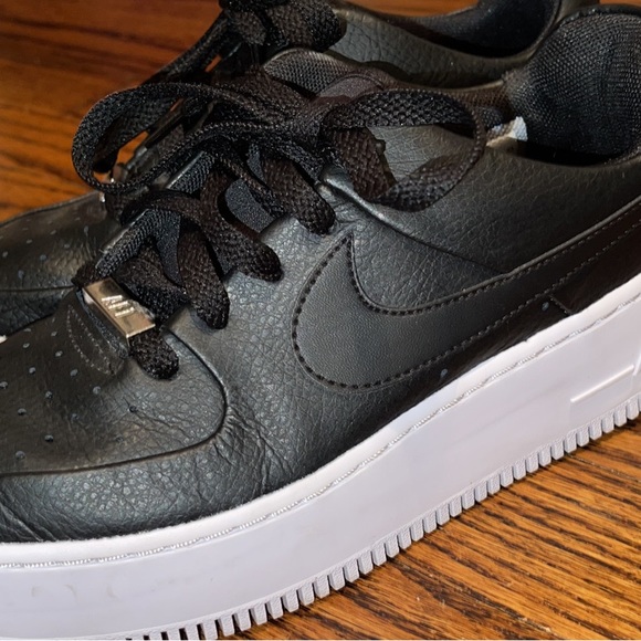 Nike AF1 Sage Low - Picture 2 of 3
